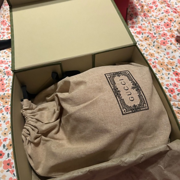 New with tag - Picture 4 of 6